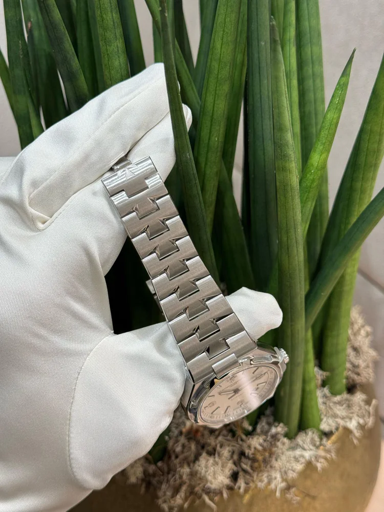 Vacheron Constantin Overseas 47040/B01A-9093